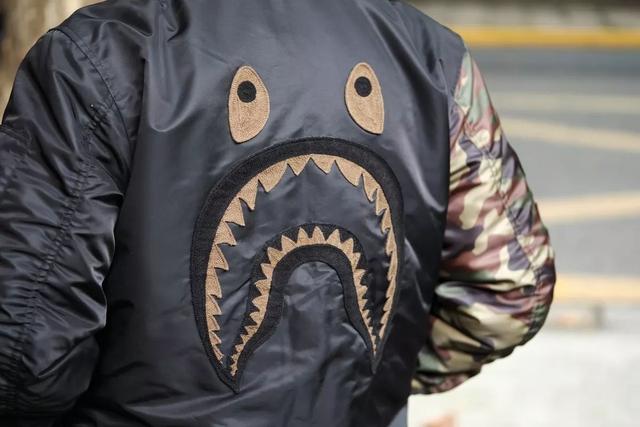 BAPE 需要的可能只是一个 NIGO……