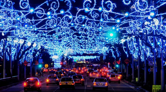 新加坡圣诞节的正确打开方式！满街灯光已经亮起来了