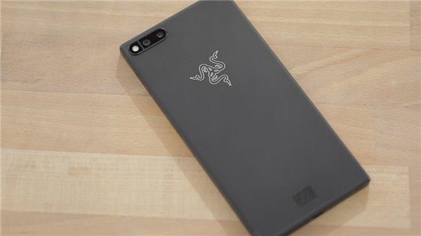 5100元！雷蛇手机Razer Phone港版明日开售