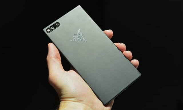 5100元！雷蛇手机Razer Phone港版明日开售