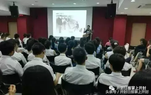厉害！咱开封歌手唱到了新加坡！