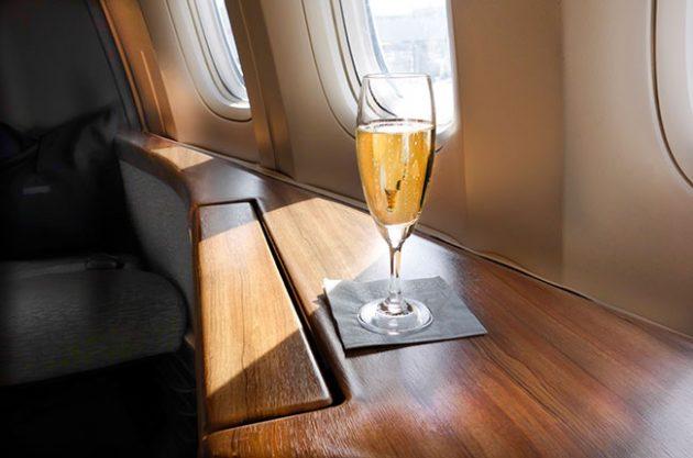 航空用酒背后的小秘密：如何满足着数百万人旅客的需求？