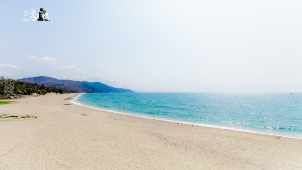 夏日，带着我最心爱的她，去看三亚这片宁静的海！