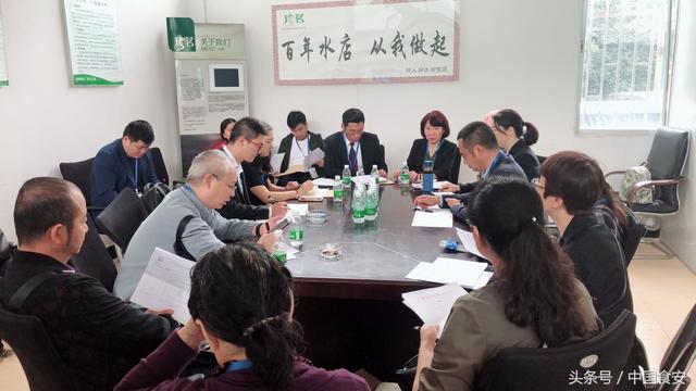 头条！湖南浏阳“开心果礼仪幼儿园”食堂使用发霉食材