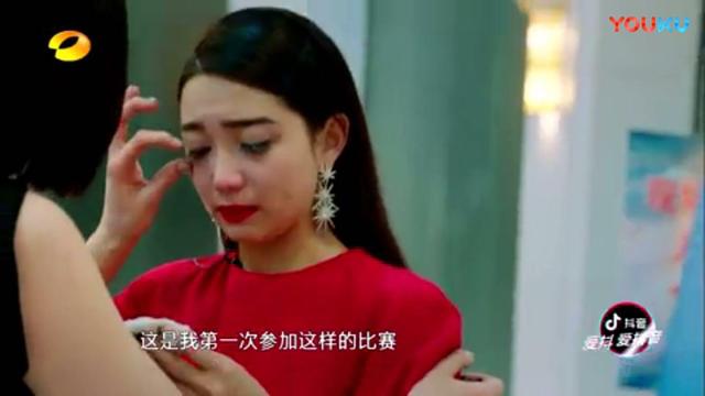 结石姐又夺冠了，一个动作证明情商歌技双在线，有望破迪玛希成绩