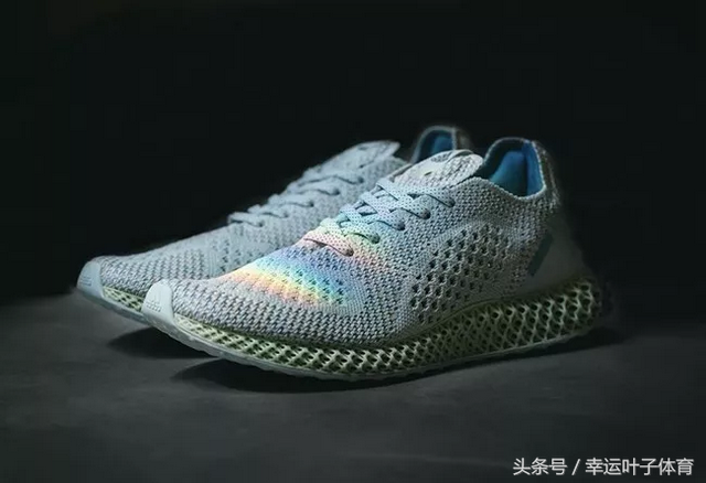 今年这些炒到天价的万元球鞋，最想pick哪双？（上）