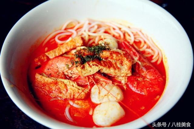 新加坡有条神奇的街道，短短150米却浓缩了东南亚美食精华！