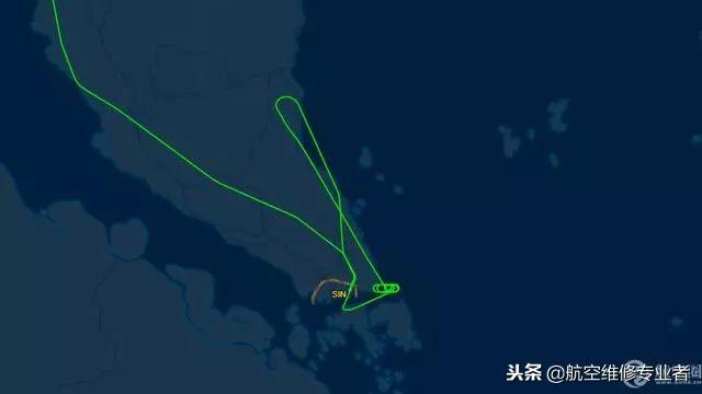 新加坡波音777半夜机舱失压紧急返航 海上盘旋1小时绕8圈放油