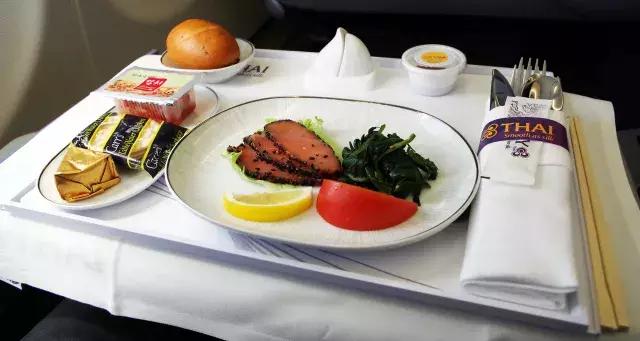 舍不得下飞机，世界上飞机餐最好吃的10家航班公司