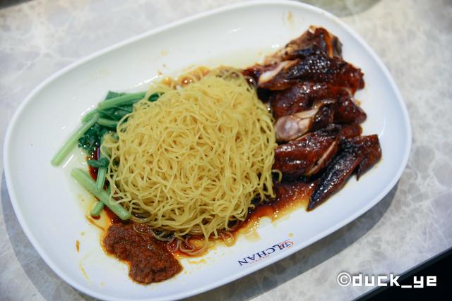 盘点新加坡最平价的三家美食，游客排队也要吃