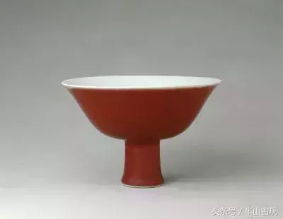 红釉瓷器都有哪些，精品藏品可送保利嘉德