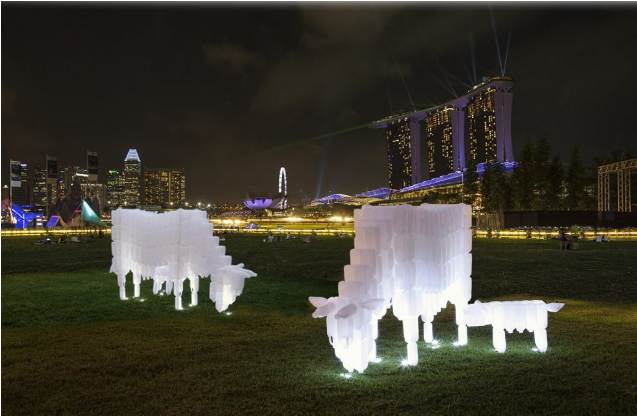 回味完了新加坡的元宵花灯秀，3月的现代灯光秀也不容错过！