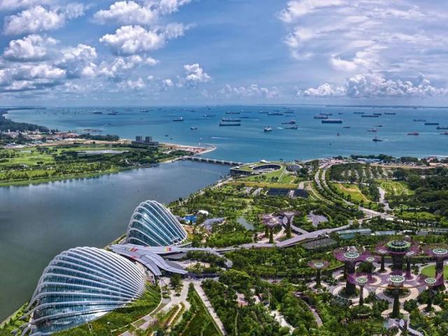 新加坡也有奇怪建筑，用31幢房子搭巨型积木 I 新加坡·翠城新景