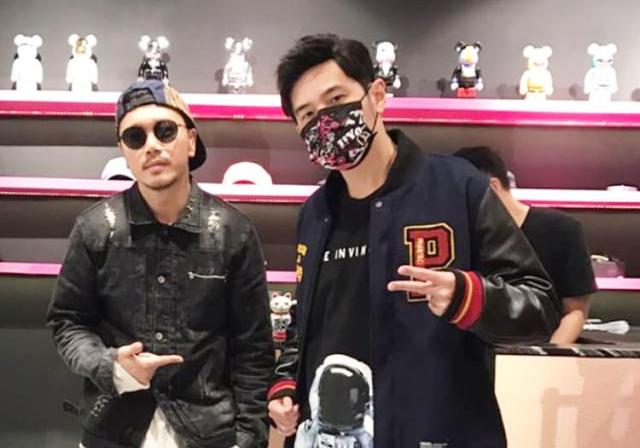 周杰伦2018年首场演唱会在新加坡开唱在即，粉丝：我要听新专辑
