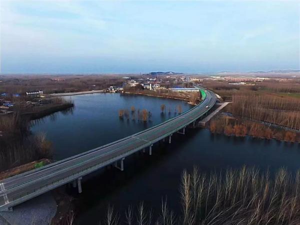 济南这条公路即将通车！沿途有山有水还有玫瑰花