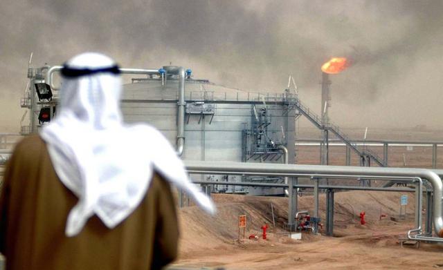 巴林发现超级油气田，建10万平米中国龙城，一些中国人已悄然进入