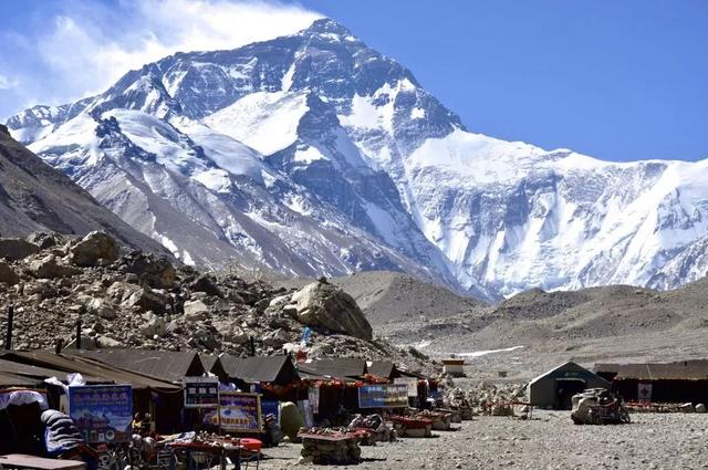 珠峰春季登山季已过半，那些去的登山家们现在都怎么样了？