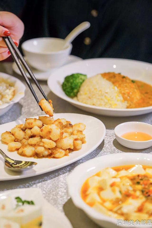 「新加坡最佳餐厅」来深圳了！招牌菜是爆汁马卡龙……