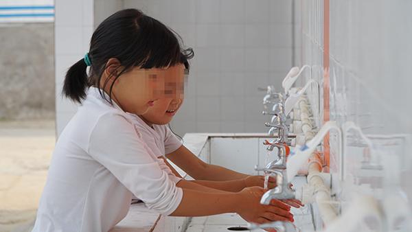 “WTO”的“彩虹校厕计划”：让中国的孩子用上干净的校厕