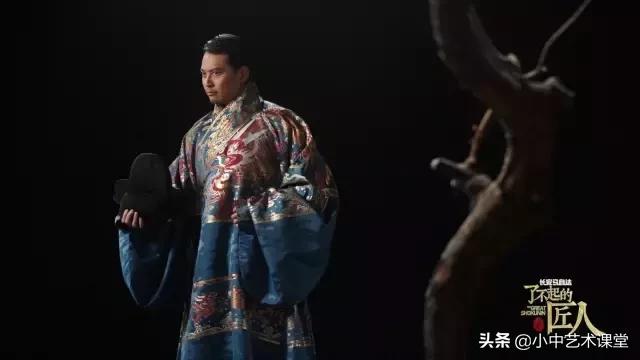 林志玲身穿汉服，霸屏纽约时代广场！传递400年的民族文化。