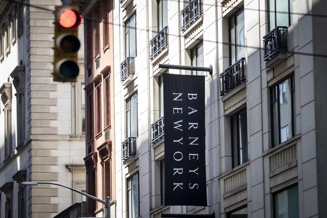 「特写」百年奢侈品老店Barneys申请破产保护，纽约重塑消费新格局
