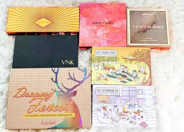 橘朵、完美日记、Venus Marble、VNK、荔曼、国货眼影实测！