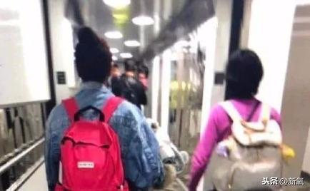 张雨绮带前夫和现男友以及龙凤胎同游新加坡，这是年底冲业绩吗！