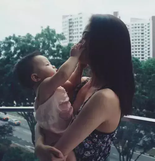 新加坡辣妈：自从怀孕开始，我就被歧视了