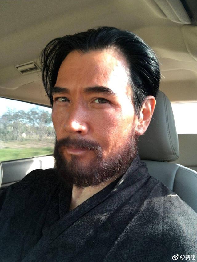59岁费翔近照曝光：你妈妈心中的梦中情人，真是帅了30年