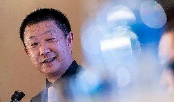 海底捞老板成新加坡首富！吃货们，你们吃赢啦