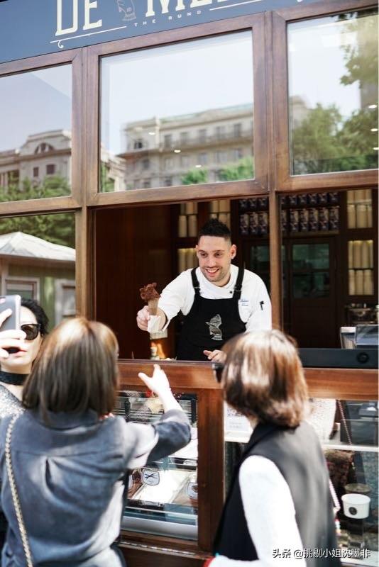 在哪些网红冰激凌店里能偶遇漂亮姑娘？