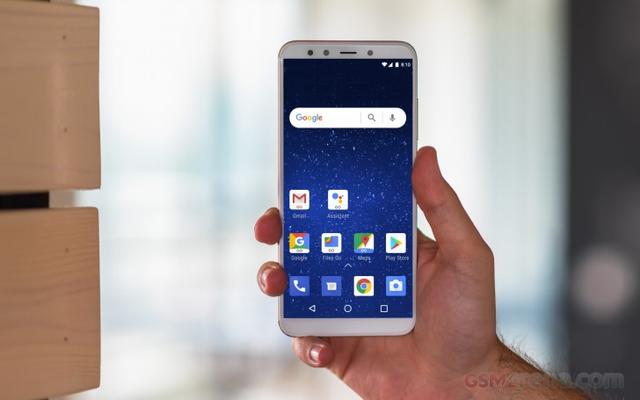 配置很复古！红米首款Android Go手机现身泰国