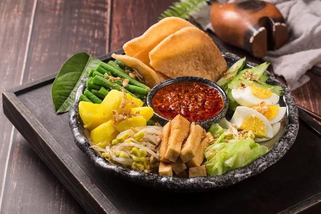 厦门宸洲洲际酒店推出东南亚主题美食自助餐，多重美味随心搭配