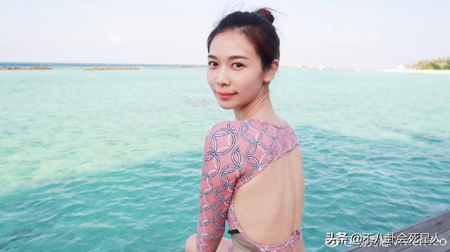 她19岁选美登顶，曾被比伯搬上ins，如今成独立港女代表