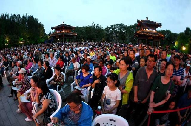 错过今晚还要等上一年，第五届浑河岸交响音乐节闭幕式音乐会即将上演，首个外国交响乐团亮相云飏阁