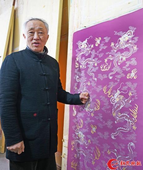 揭开古法蜡笺制作的奥秘，访“纸醉金迷第一人”俞存荣