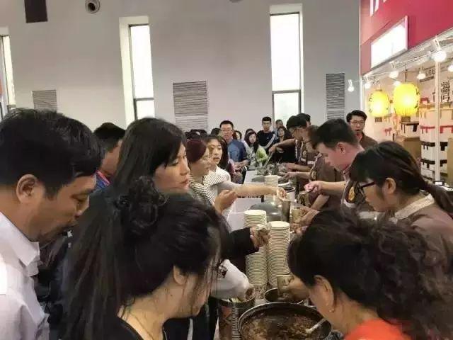 「东博会」那一年，东博会的美食瞬间，你还记得吗？看看你都错过了啥