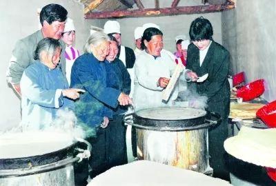 沂蒙六姐妹香酥煎饼丨舌尖上的“红色”味道