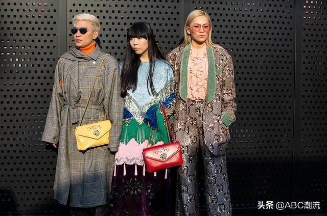 2019秋冬季拍街景各大秀场之间的时髦精们怎么穿