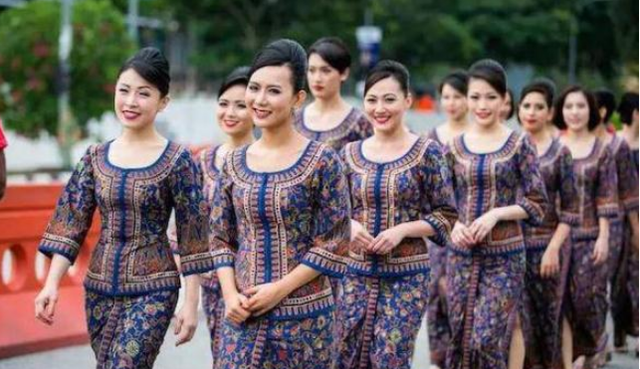 世界各国的空姐服装比拼，看来看去还是中国的最养眼