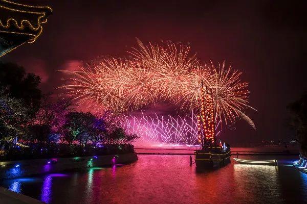 江浙沪中秋小众玩法 | 烟火大会、古镇祭月…总有一个正中你心怀