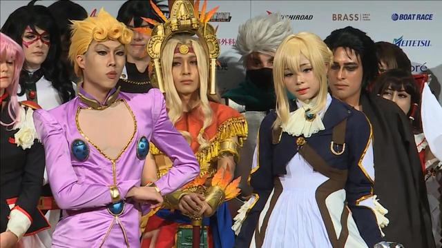 世界Cosplay东京赛开幕：中国队咔酱和电气登场，屏幕D站显著