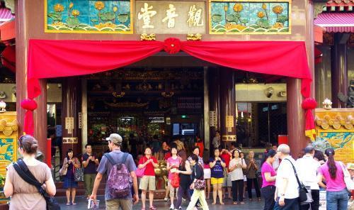 新加坡人要放弃华语，专家却表示：不可以，否则以后会后悔的