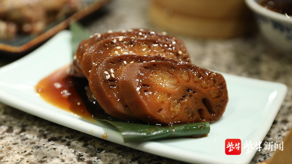 「城市苏醒·寻味金陵①」恢复堂食的南京大牌档里，久违的“金陵味道”一如往昔