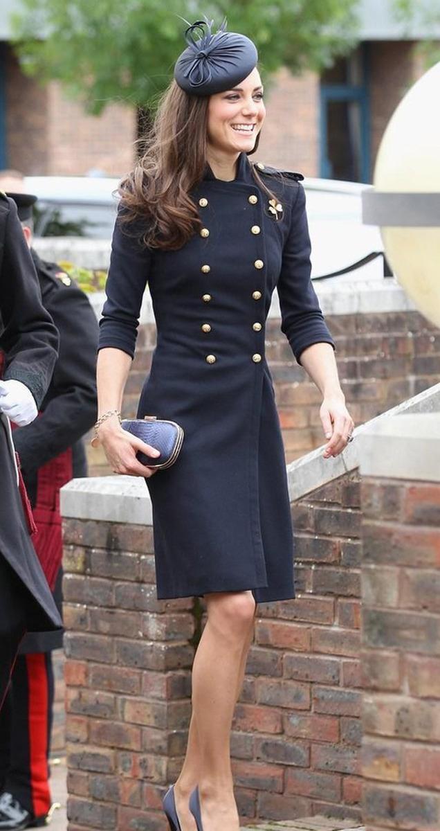 当女人戴上帽子，究竟能散发多大魅力？看贵族凯特王妃就明白了