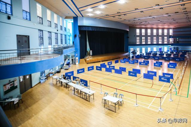 新加坡建“方舱宿舍” 供受“锁国”影响马来西亚工人暂栖身