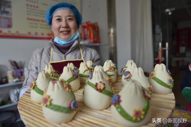 6名大姐蒸“年味”花馍，从早上6点干到晚上8点，看看她们蒸多少