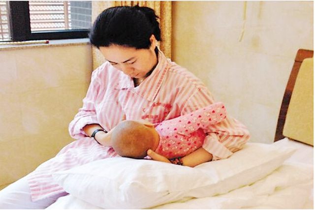 母乳放大1000倍是啥样？结果让妈妈们十分意外：不给娃早断奶好了