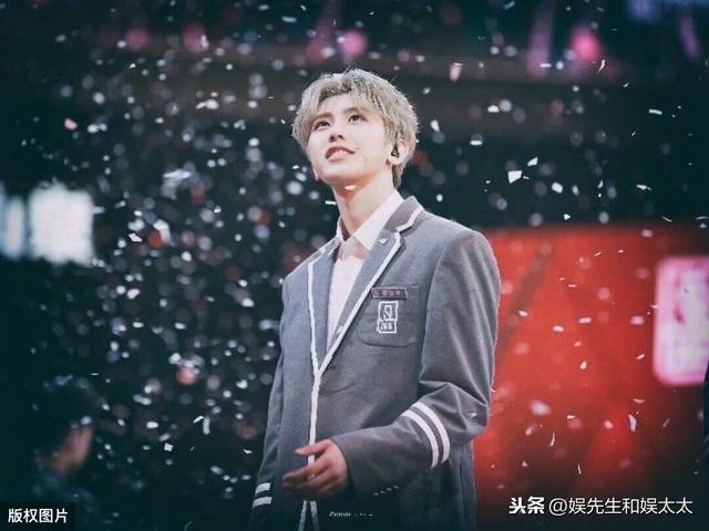 歌词只有一句中文，蔡徐坤公益歌曲《Home》被热议