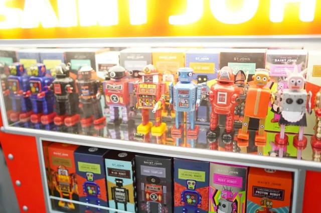 10000件老玩具，玩具大王在上海有个玩具帝国